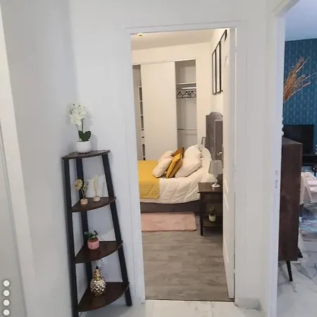 Cosy Cdg Paris Asterix Apartment